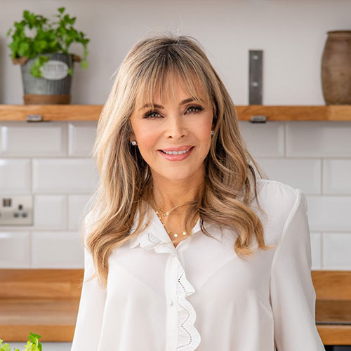 Annabel Karme a baby nutrition expert, live talks about the Nutrition From Pregnancy to Weaning: Allergies, Fussy Eating & More! at the Sydney Baby Expo by One Fine Baby
